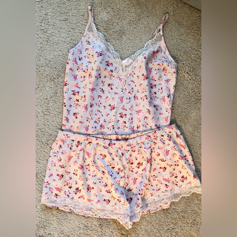 Victoria’s Secret Floral Lace Trim Sleepwear Set